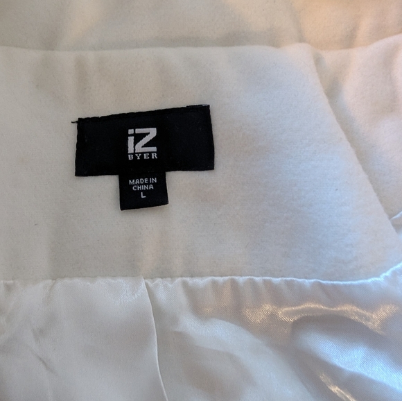 Women's White Cinch Waist & Faux Fur Hooded Coat! - Picture 12 of 16